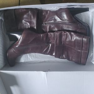 Dark brown Aldo, frorina boots